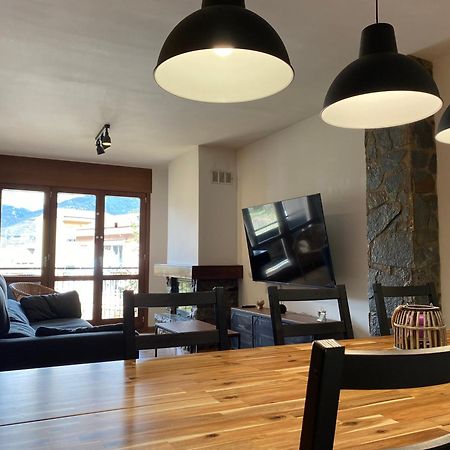 Apartamento Gold Cadi Ґуардіола-да-Барґаза Екстер'єр фото